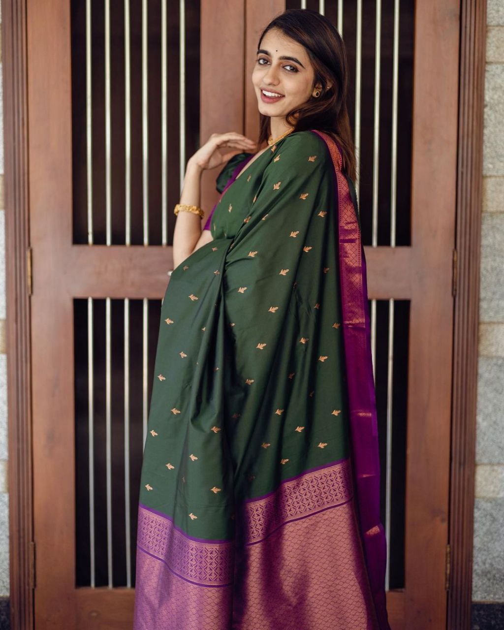 Coper Design Green Color Soft Silk Saree